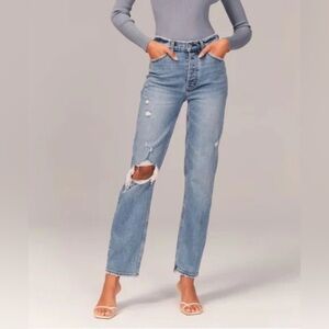Abercrombie & Fitch The Dad High Rise Jean